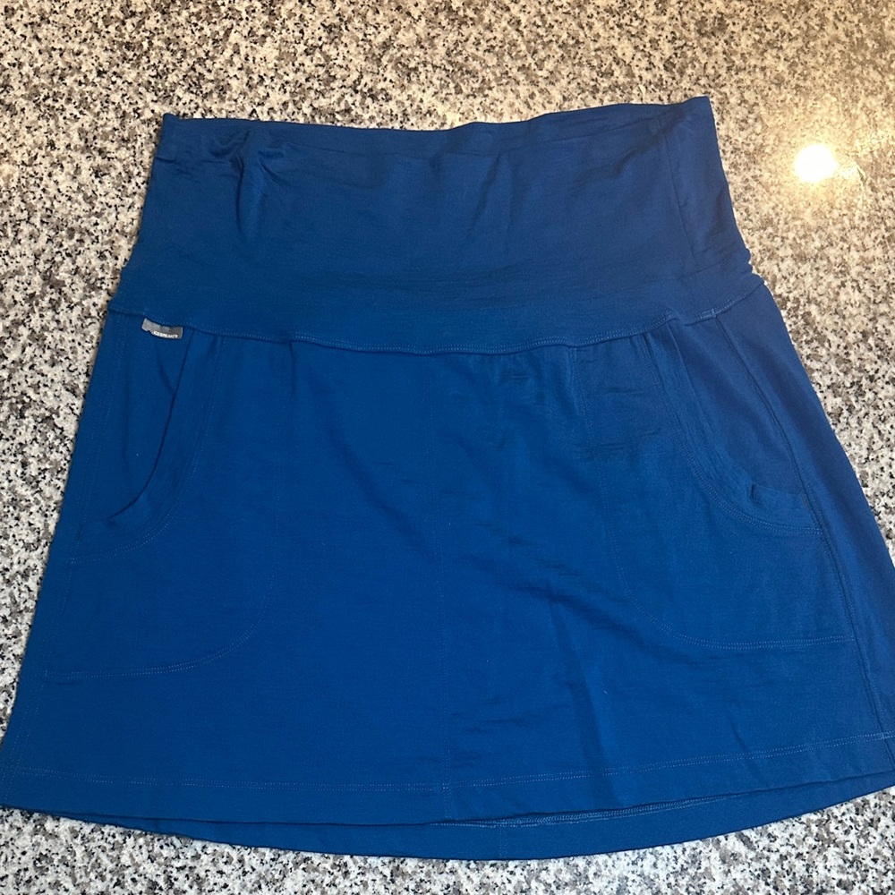 Icebreaker Women's A-Line Skirt in Vibrant Blue